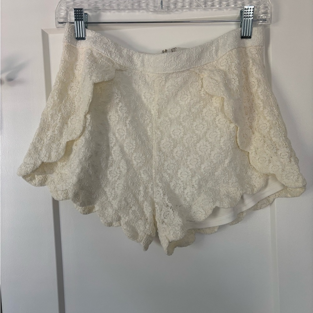 Cream Lace Shorts